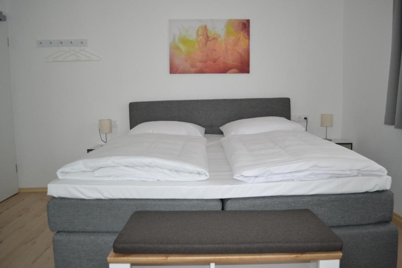 Platia - Rooms Guenzburg Exterior photo